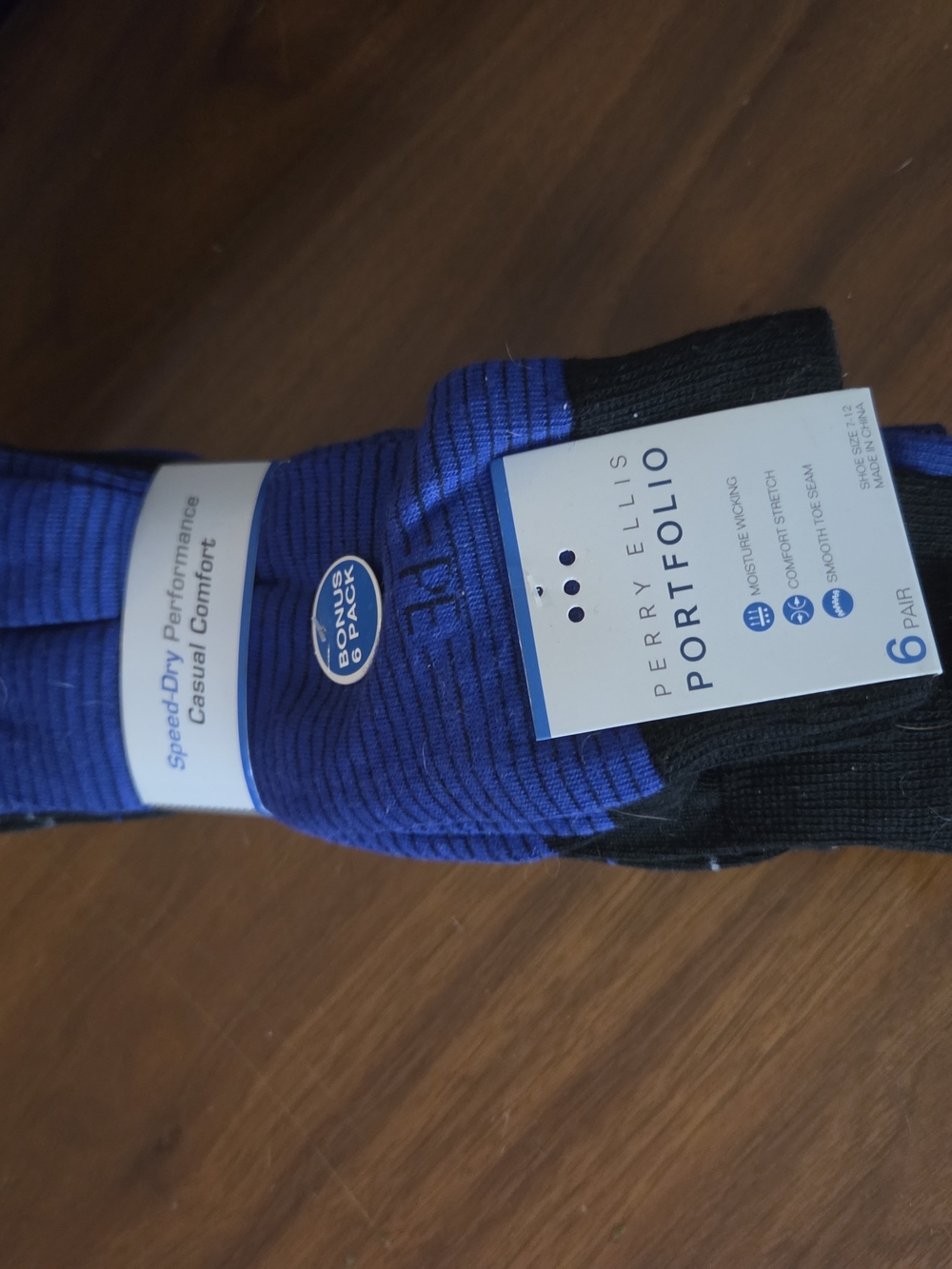 Perry Ellis Men's Blue & Black Crew Socks - 6 Pack